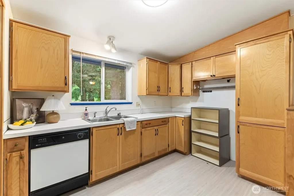 5818 Everson Goshen Road Bellingham WA 98226