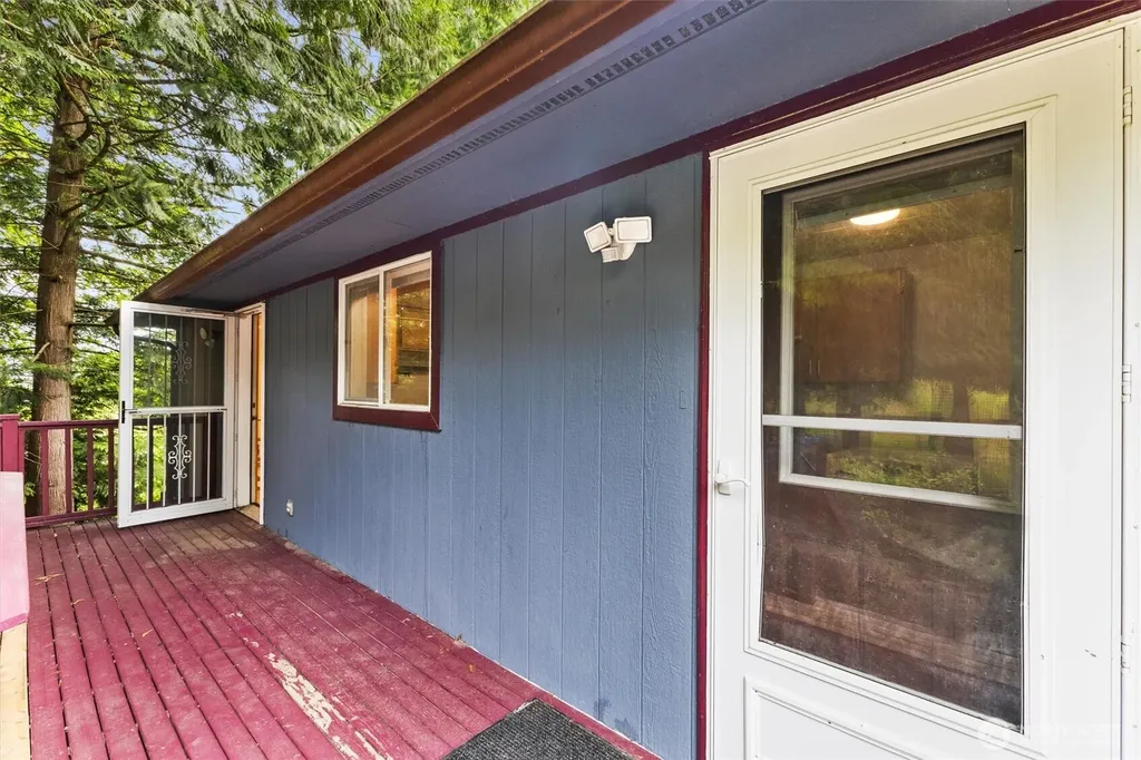 5818 Everson Goshen Road Bellingham WA 98226