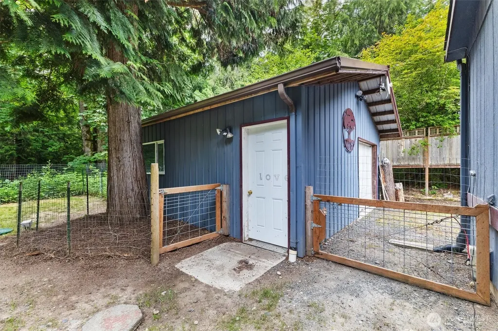 5818 Everson Goshen Road Bellingham WA 98226