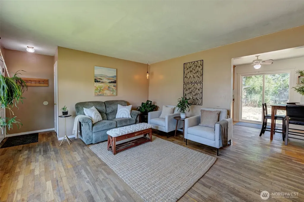1385 Tedford Street SE East Wenatchee WA 98802