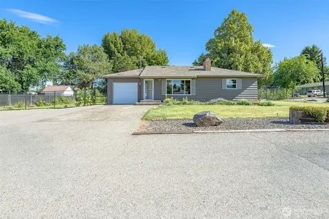 1385 Tedford Street SE East Wenatchee WA 98802