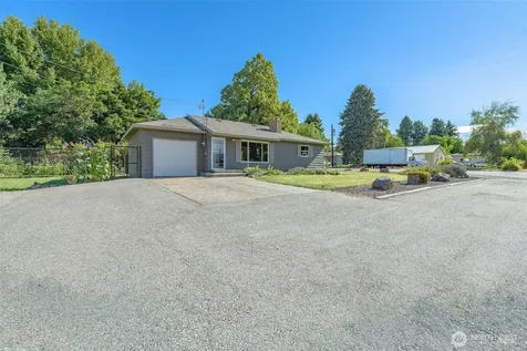 1385 Tedford Street SE East Wenatchee WA 98802