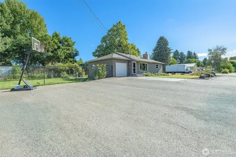 1385 Tedford Street SE East Wenatchee WA 98802