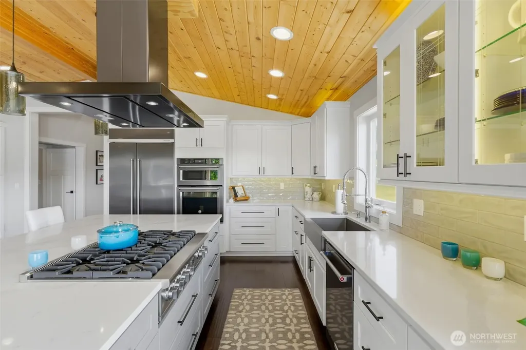 4010 Burnham Drive Gig Harbor WA 98332