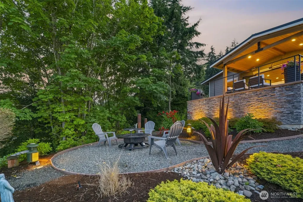 4010 Burnham Drive Gig Harbor WA 98332