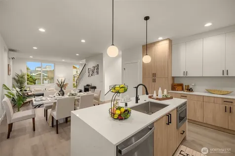 4514 Corliss Avenue N Seattle WA 98103