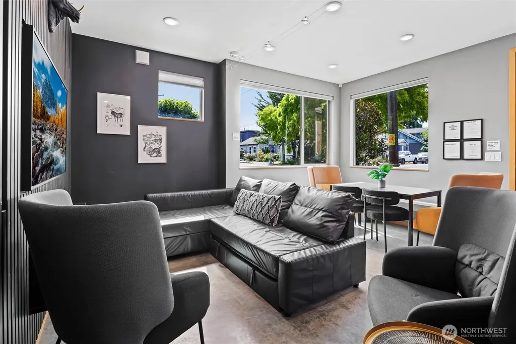 724 S Willow Street Seattle WA 98108