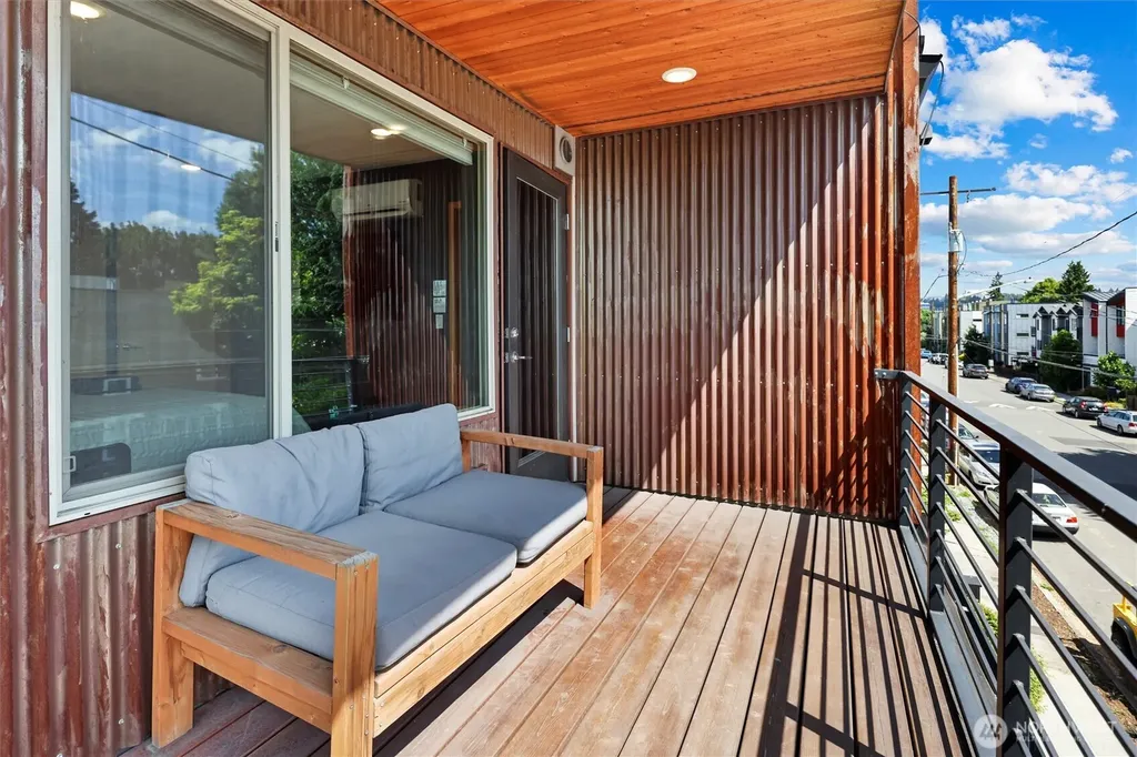 724 S Willow Street Seattle WA 98108