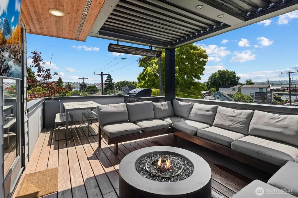 724 S Willow Street Seattle WA 98108