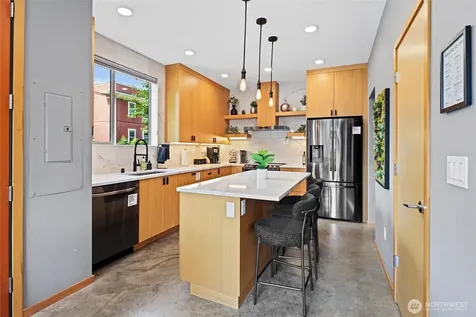 724 S Willow Street Seattle WA 98108