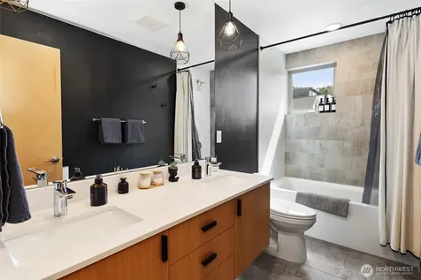 724 S Willow Street Seattle WA 98108