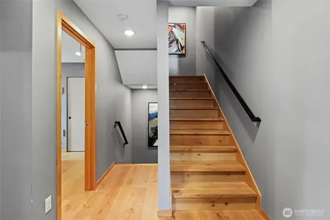 724 S Willow Street Seattle WA 98108