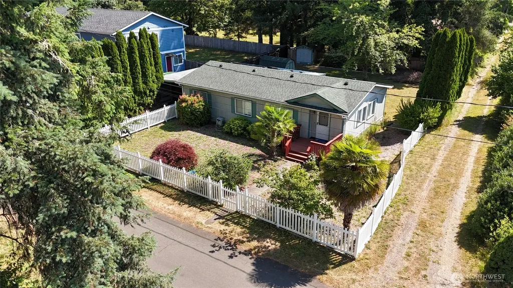 418 N 16th Street Elma WA 98541