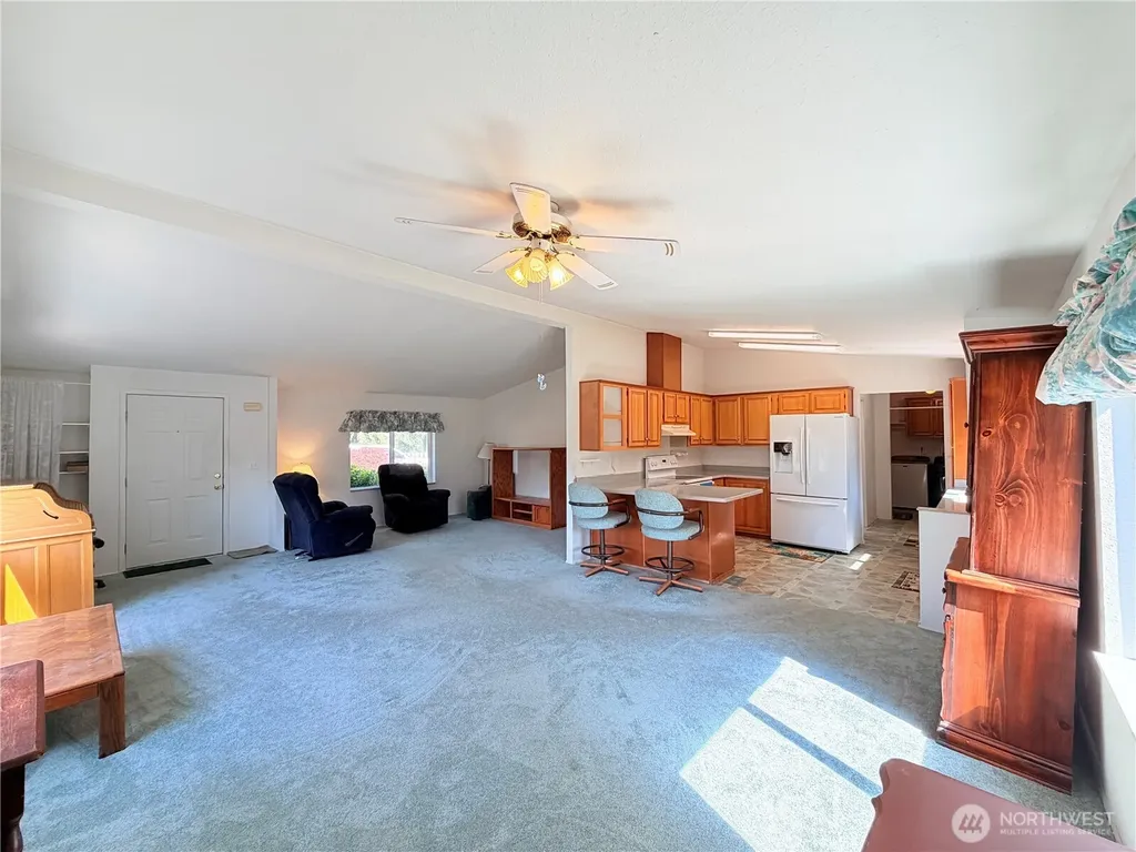 418 N 16th Street Elma WA 98541