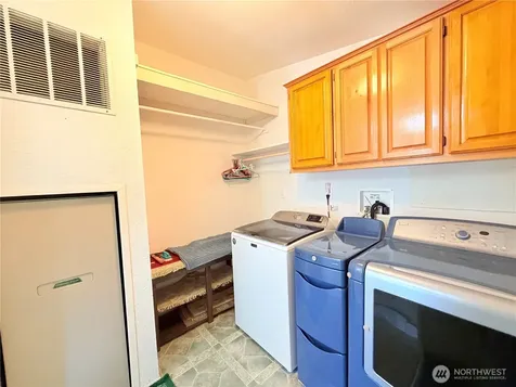 418 N 16th Street Elma WA 98541