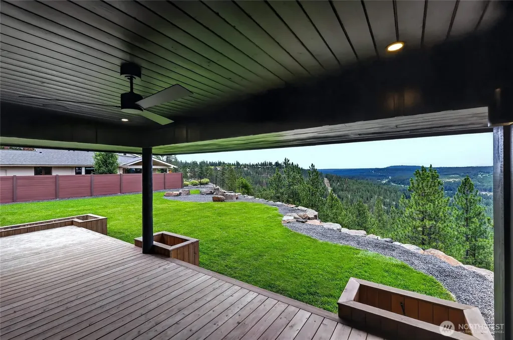 226 High Drive Spokane WA 99203
