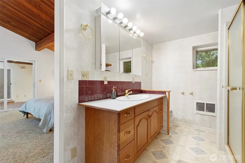 28389 State Highway 3 NE Poulsbo WA 98370