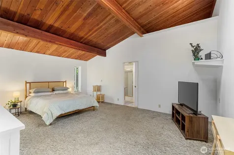 28389 State Highway 3 NE Poulsbo WA 98370