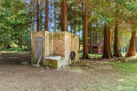 28389 State Highway 3 NE Poulsbo WA 98370