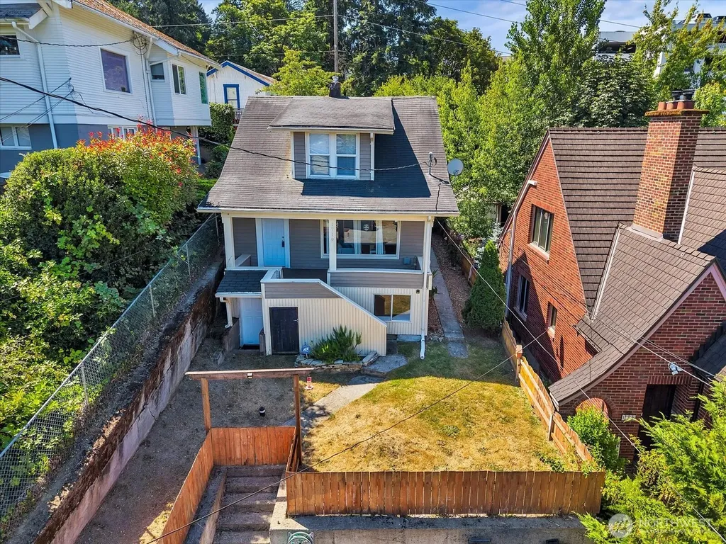 1719 Gregory Way Bremerton WA 98337