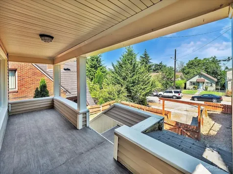 1719 Gregory Way Bremerton WA 98337