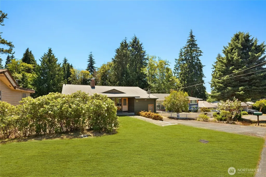 351 NE 163rd Shoreline WA 98155