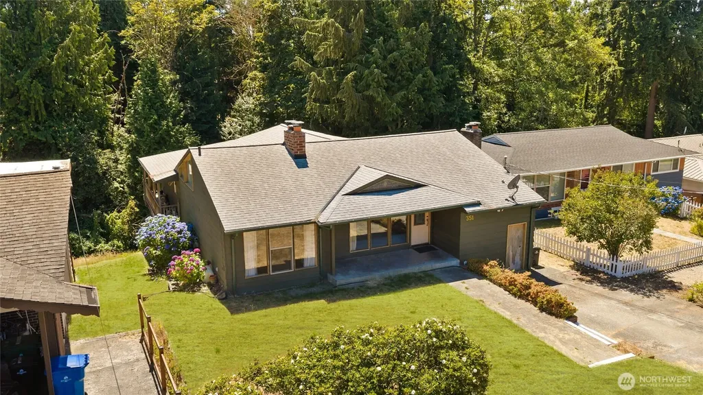 351 NE 163rd Shoreline WA 98155