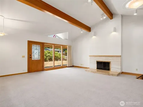 351 NE 163rd Shoreline WA 98155