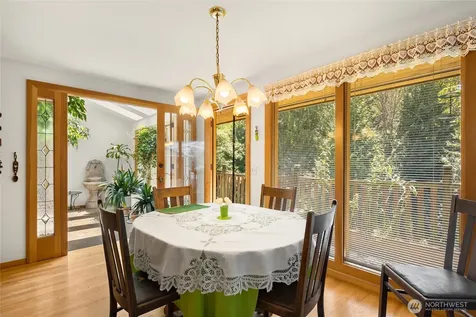 351 NE 163rd Shoreline WA 98155