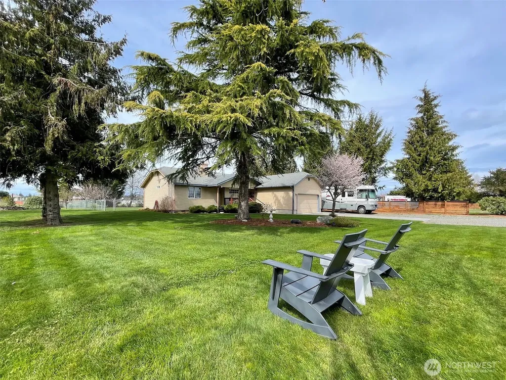 41 Livengood Lane Sequim WA 98382
