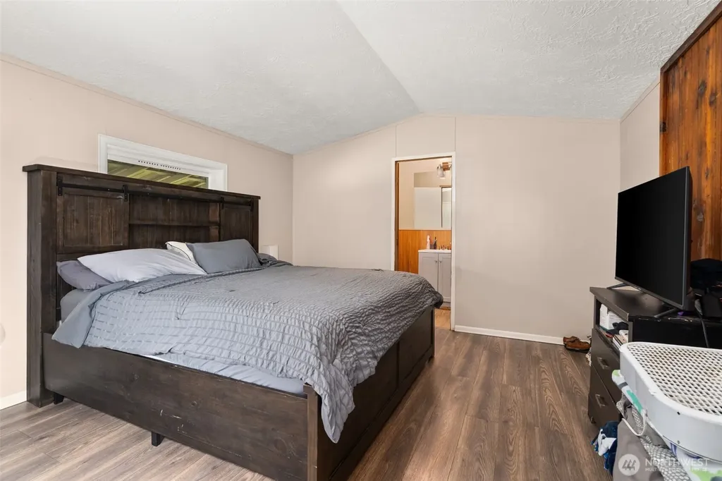 104 Burnt Ridge Road Onalaska WA 98570