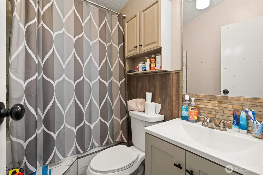 104 Burnt Ridge Road Onalaska WA 98570