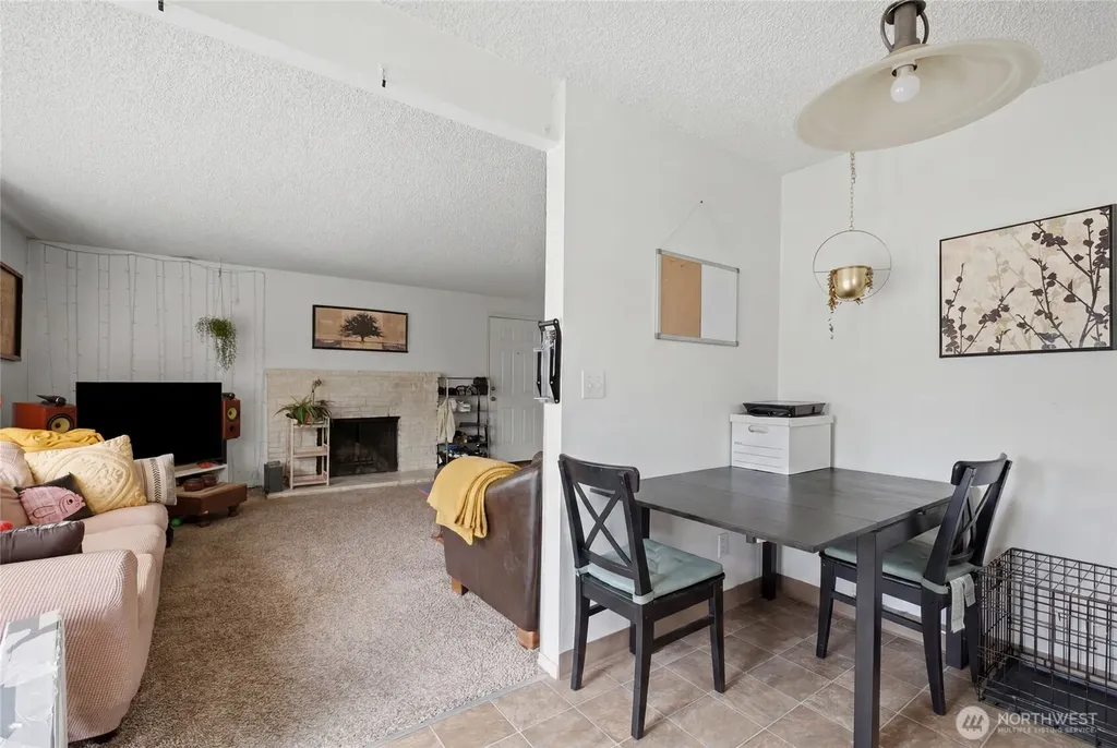 3637 Woodlawn Avenue N Seattle WA 98103