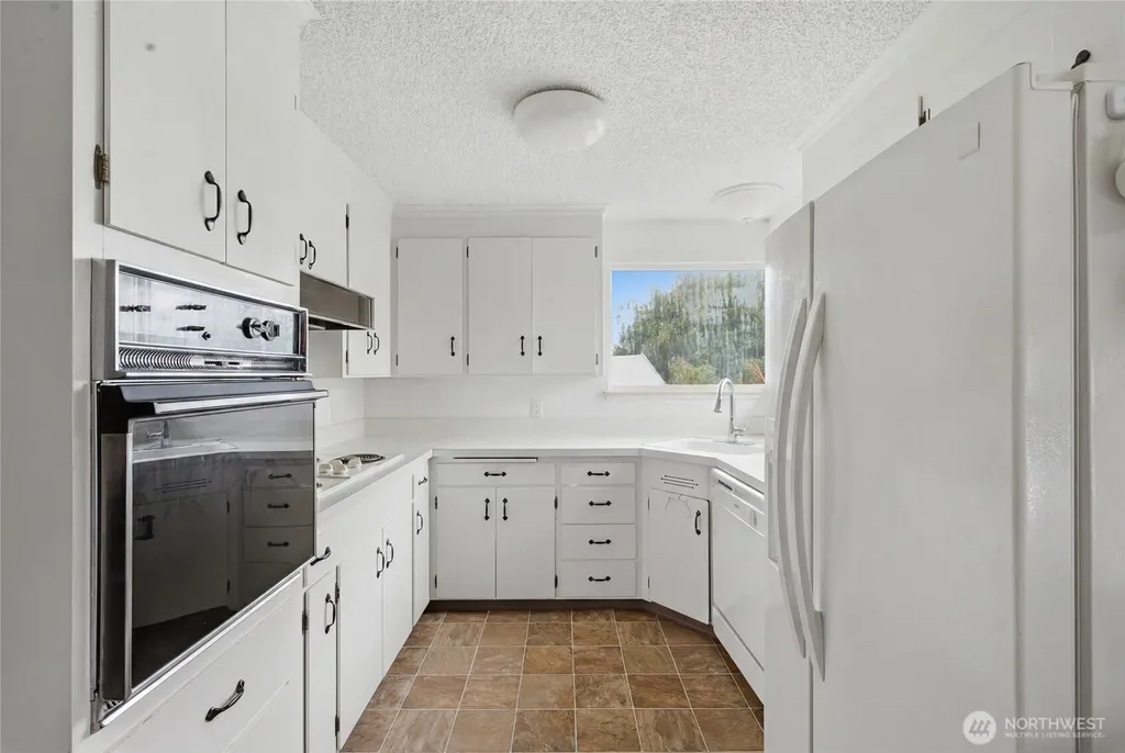3637 Woodlawn Avenue N Seattle WA 98103