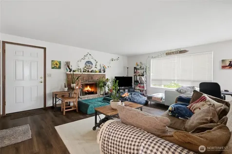 3637 Woodlawn Avenue N Seattle WA 98103