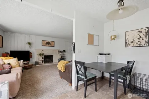 3637 Woodlawn Avenue N Seattle WA 98103