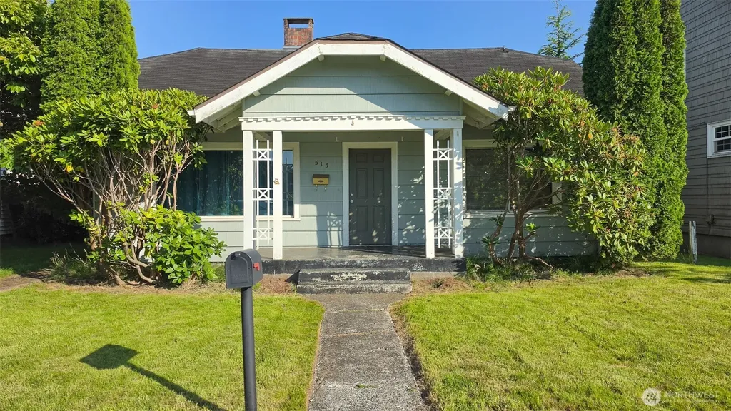 513 W 2nd Street Aberdeen WA 98520