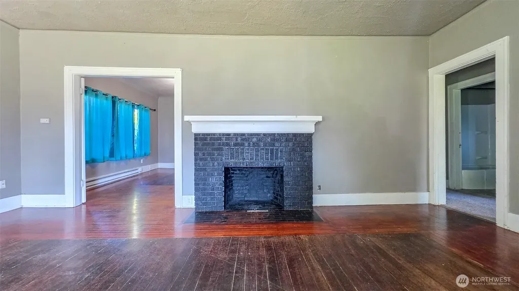 513 W 2nd Street Aberdeen WA 98520