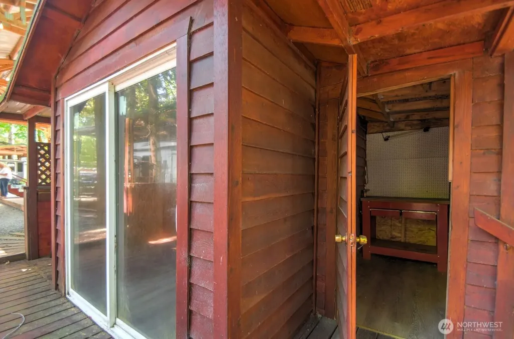 1546 Reservation Road SE Olympia WA 98513
