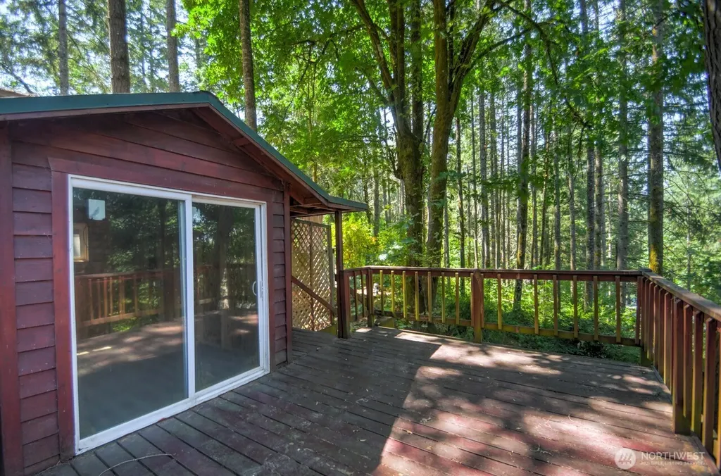 1546 Reservation Road SE Olympia WA 98513