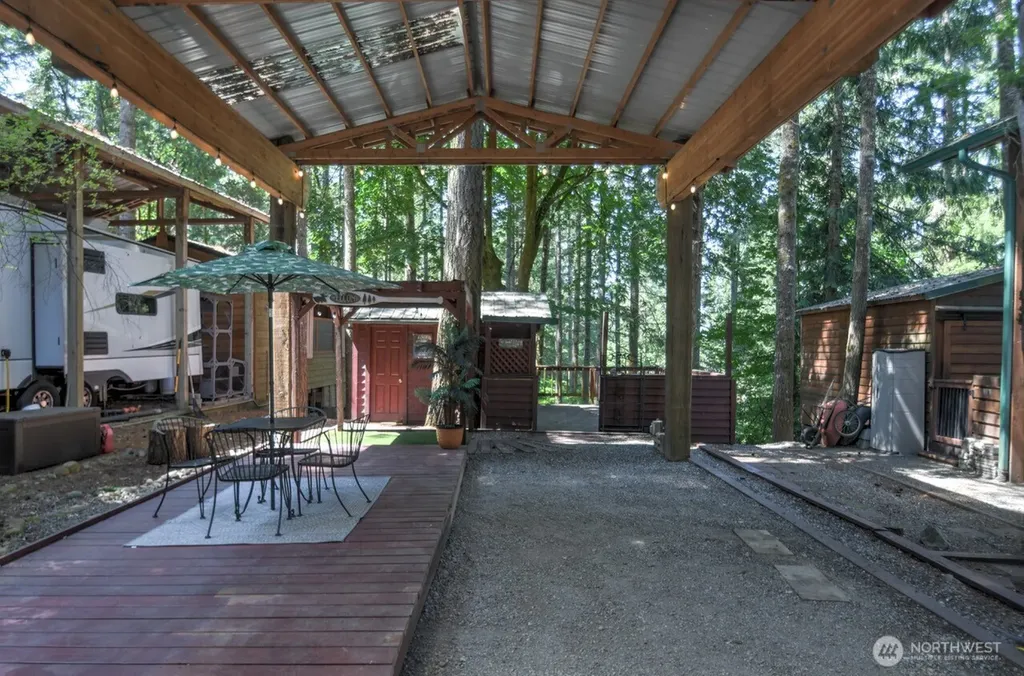 1546 Reservation Road SE Olympia WA 98513