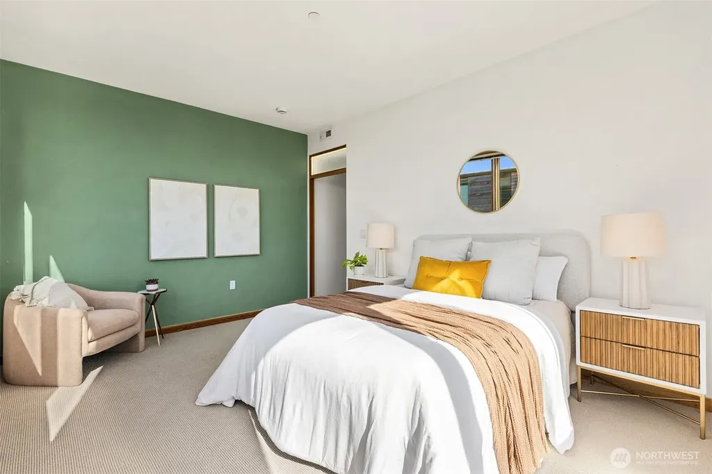 211 Wyatt Way NW Bainbridge Island WA 98110