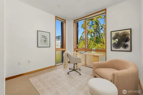 211 Wyatt Way NW Bainbridge Island WA 98110