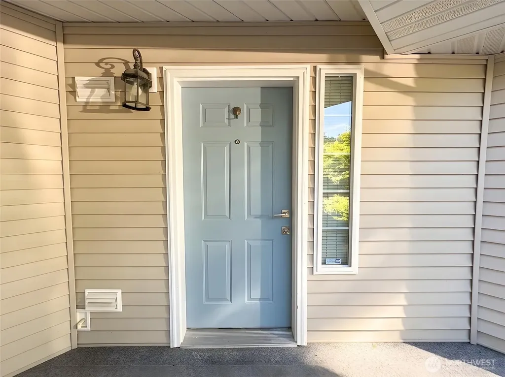 1966 S 368th Place Federal Way WA 98003