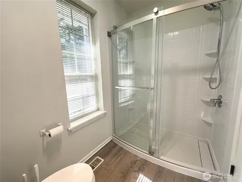 1966 S 368th Place Federal Way WA 98003