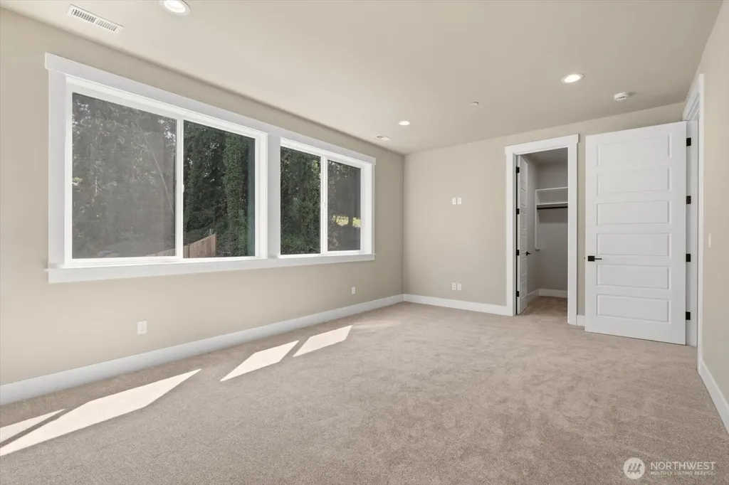 3504 Alaska Road Brier WA 98036