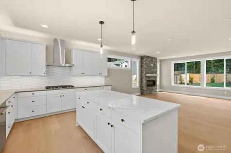3504 Alaska Road Brier WA 98036