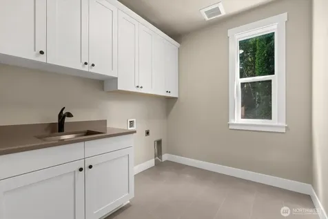 3504 Alaska Road Brier WA 98036