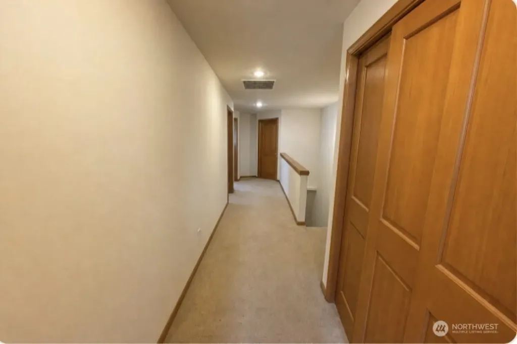 31672 Military Road S Auburn WA 98001