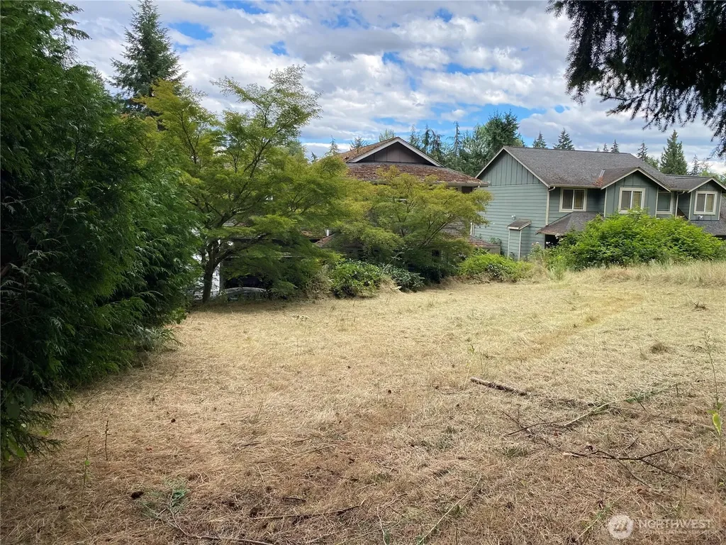 31672 Military Road S Auburn WA 98001